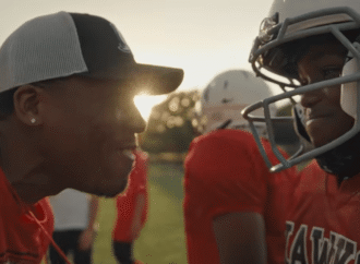 Netflix Taps ‘Friday Night Lights’ Director Peter Berg for NFL Gameday Openers, the First Narrated by Kyle Chandler