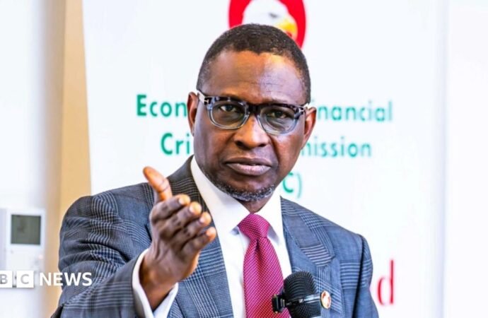 Nigeria’s EFCC chief has fired 40 of his anti-corruption agents for ‘being corrupt’