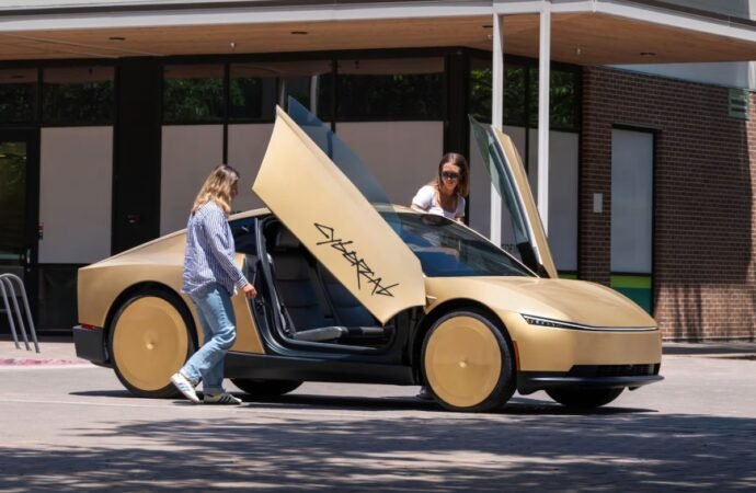 No little kids allowed, and other new info about Tesla’s Cybercab | TechCrunch