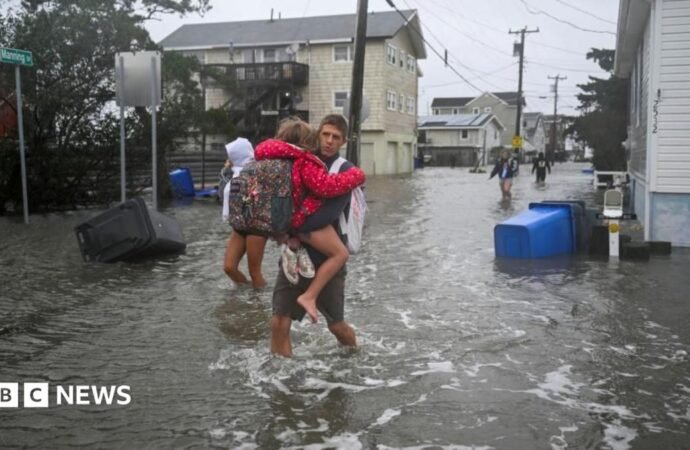 Nor’easter storm brings coastal flooding, as New York and New Jersey declare emergency