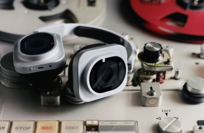 Nothing’s New Headphone (1) Pro Are Made for the Studio