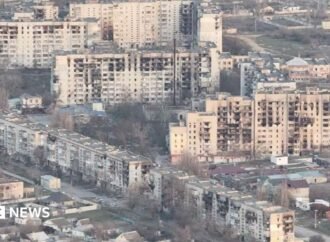 Oleshky: Residents eating garden weeds in Russian-occupied city cut off from food and water