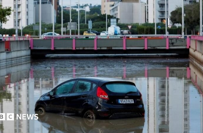 One dead after torrential rain and flash floods hit Barcelona region