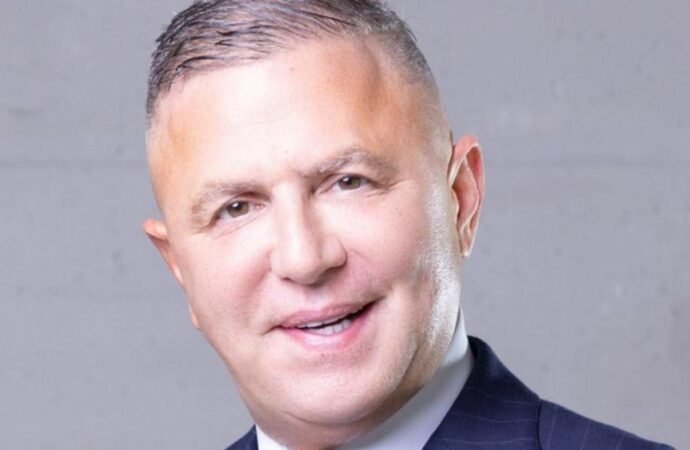 Raffaele Annecchino, Former President and CEO of Paramount International, Dies at 55