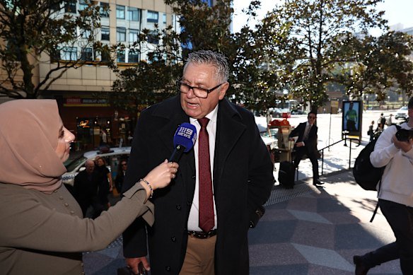 Ray Hadley offered to take Alan Jones accuser to police, court hears