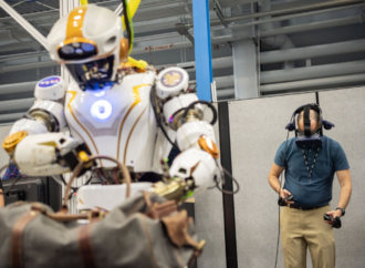 Reliable Robots: Meet Johnson’s Dexterous Robotics Team – NASA