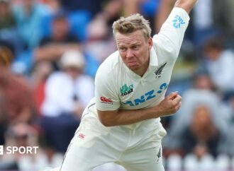 Scott Kuggeleijn: Hampshire make U-turn over New Zealand all-rounder