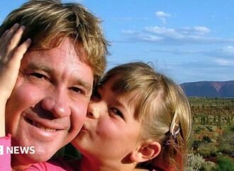 Steve Irwin’s family celebrates ‘superhero’ dad, 20 years after shock death