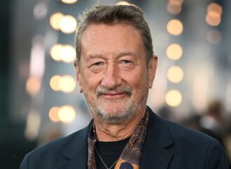 Steven Knight on Making the Leap From ‘Who Wants to Be a Millionaire?’ to ‘Dirty Pretty Things’ to, Eventually, James Bond