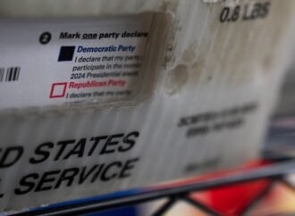 Supreme Court lifts a cloud over midterms, letting mail ballots flow as normal to voters