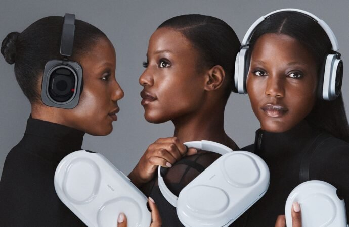 The Headphone (1) Pro is a whole lotta Nothing, and it’s really something