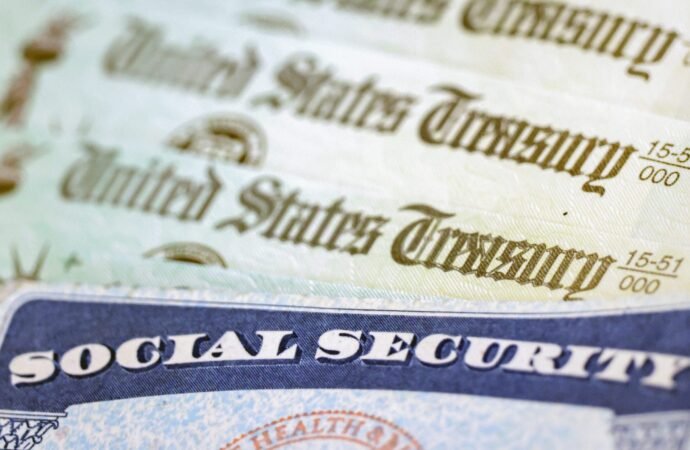 The third rail isn’t what it used to be. As the Social Security fund’s insolvency nears, more lawmakers are open to tax hikes—even Republicans | Fortune
