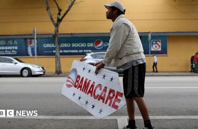 Trump pledges $500 Obamacare refund checks to 1 million Americans