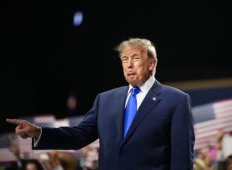 Trump tells Americans not to ‘kill the golden goose’ rejecting voters’ turn against AI and data centers | Fortune