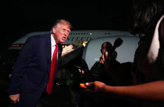 Trump treads further on free speech with new journalist bans