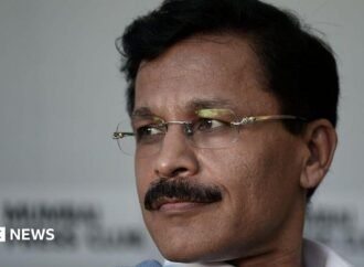 Tukaram Mundhe: Why some Indian civil servants become heroes for doing their jobs