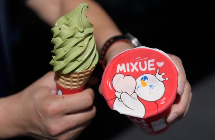 U.S.-China gastrodiplomacy: Despite political tension, fast food chains from both countries gain popularity in each other’s territory | Fortune
