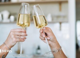 US ban on Canadian alcohol and dairy comes into effect as trade war drags on