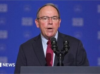 US congressman swims to safety after his plane is forced to land on a lake