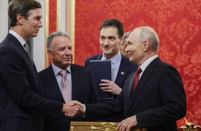 U.S. envoys Steve Witkoff and Jared Kushner meet with Putin again, ahead of their first-ever visit to Ukraine during peace effort | Fortune