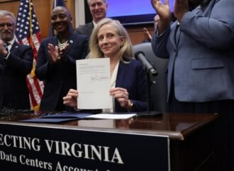 Virginia governor creates an AI task force and moves to restrain data centers