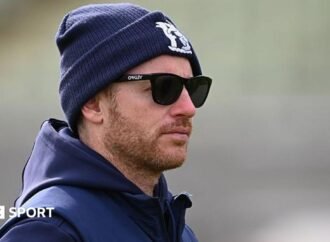 Warwickshire: Bears plan to ‘stay in the moment’, says Ian Westwood