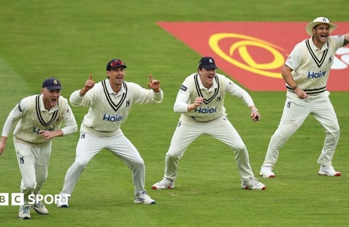 Warwickshire win 2026 County Championship: Bears beat Leicestershire to seal ninth title