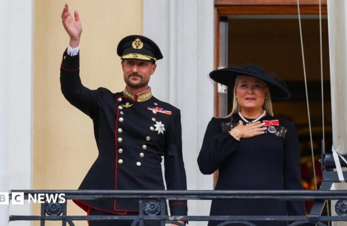 Watch: Norway bids farewell to King Harald