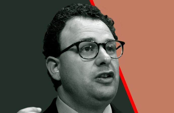 What execs and politicians are saying about slowing down AI development