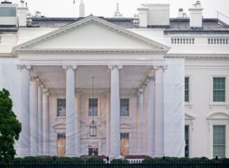 White House takes down ‘Build the Wall’ game after the Tetris Company complains | TechCrunch