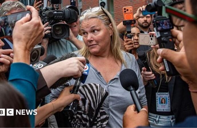 Woman charged with juror intimidation in Lindsay Clancy trial