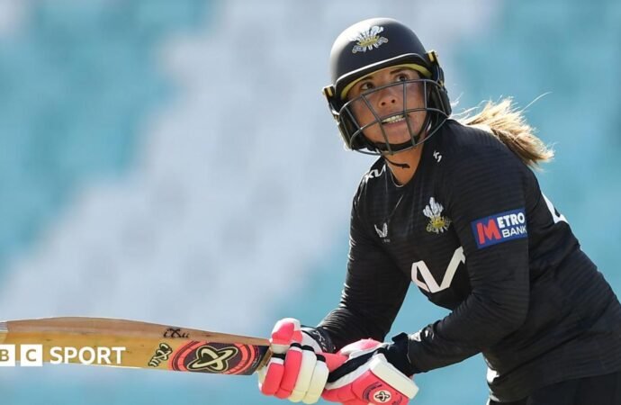 Women’s One-Day Cup: Surrey beat Somerset to make semi-final