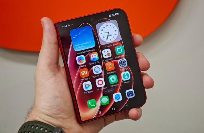 Xiaomi’s wide foldable promises more power than Samsung’s