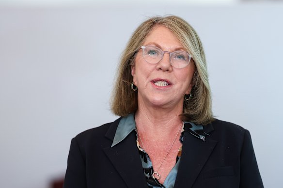 Transport Minister Catherine King.