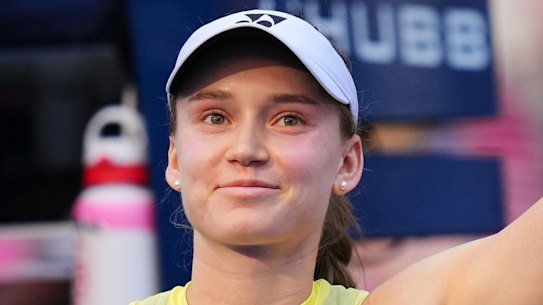 Elena Rybakina demolished Naomi Osaka to make the US Open quarter-finals for the first time.