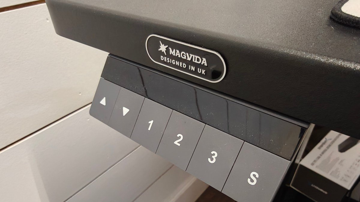 Close up of the control panel on the MagVida standing desk.