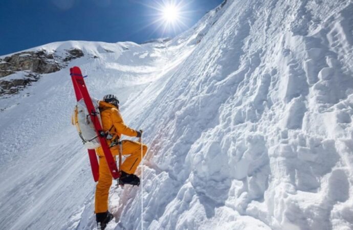 ‘Everest: The Other Side’ Review: The ‘Free Solo’ Directors Return With Another Extreme Sports Doc, This Time Tainted by Tragedy