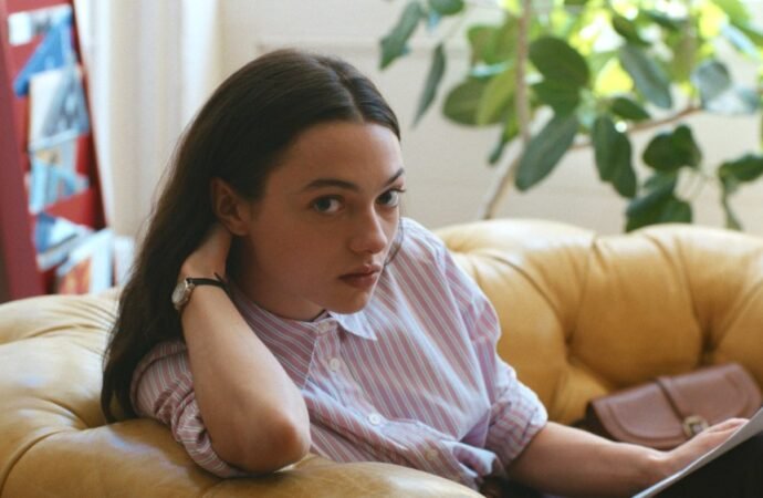‘Magazine’ Review: Lily McInerny Scores Her Dream Internship in Alexandra Pechman’s Warmly Nostalgic Study of a Bygone Literary Scene