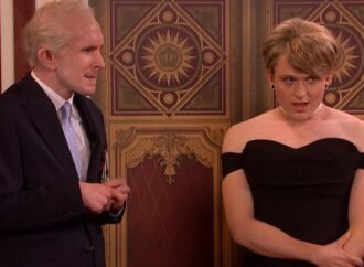 ‘SNL U.K.’ Brings Back Princess Diana as King Charles’ AI Assistant: ‘It’s That Woman From the ’90s!’