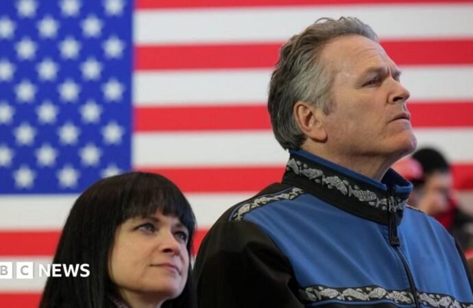 Alaska governor orders probe into Democratic campaign’s alleged links to same-name candidate