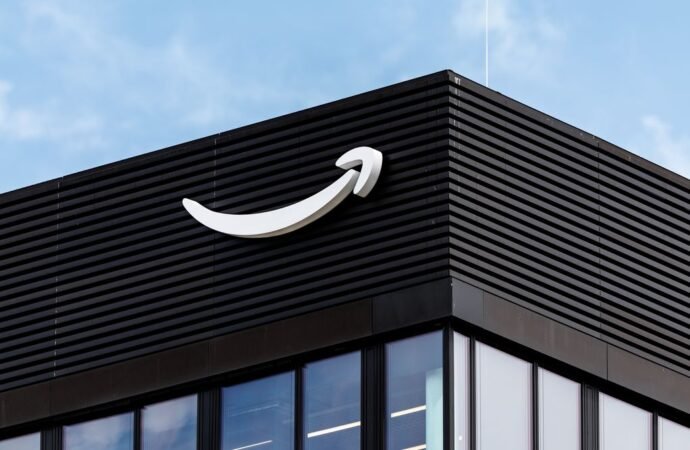 Amazon Says It’s No Longer Using NDAs for Data Centers