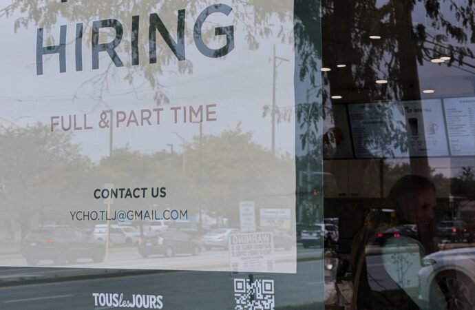 America In Focus: Unemployment rate climbs, mortgage rate hits nearly 3 year high