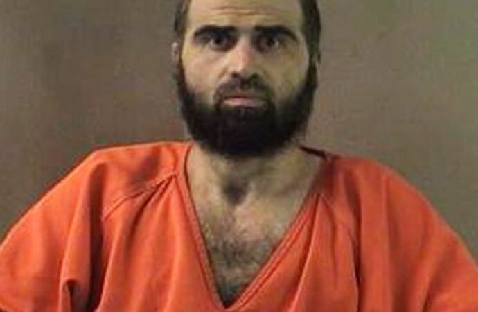 As Army moves to execute Fort Hood shooter, questions about procedure linger