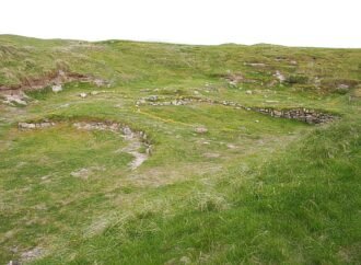 At Scotland’s ancient Cladh Hallan, homes were full of human bones