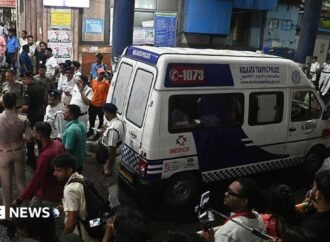 At least 17 dead in crush at Hindu festival event in India