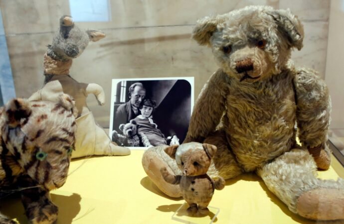British Embassy quashes Winnie-the-Pooh return rumors, keeping the famed bear in NY