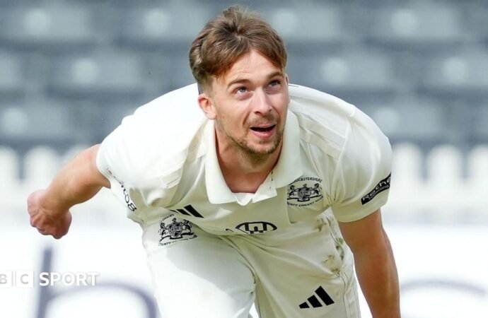 Craig Miles: Gloucestershire bowler retires to protect ‘mental well-being’