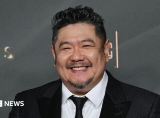 Eric Bauza, voice of Bugs Bunny and Daffy Duck, dies aged 46