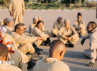 Ethiopian PM Abiy Ahmed puts ministers through military training