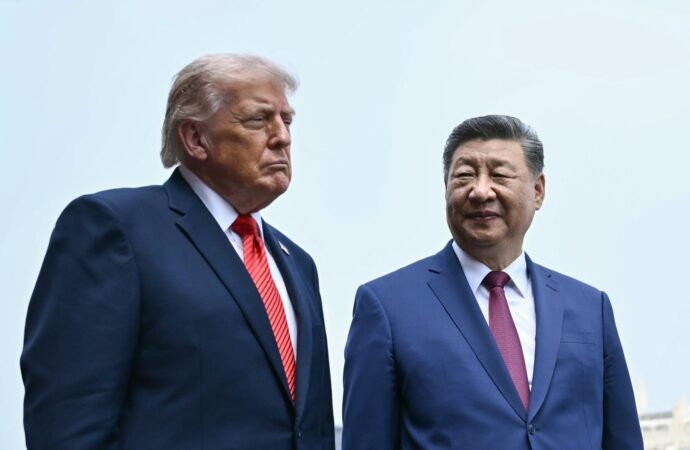 ‘Everyone is hedging.’ As the U.S. and China divide the world into rival AI blocs, that lends power to ‘swing countries’ in between | Fortune
